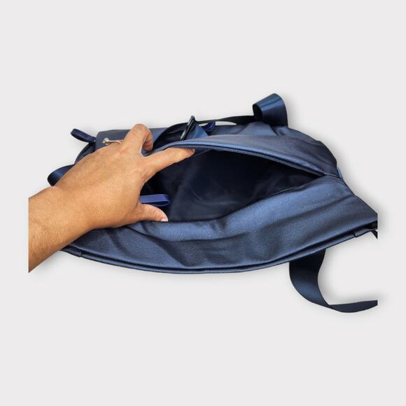 Kingsons Blue Sports Messenger Bag with Magnetic Buckle Adjustable Strap - Picture 6 of 7